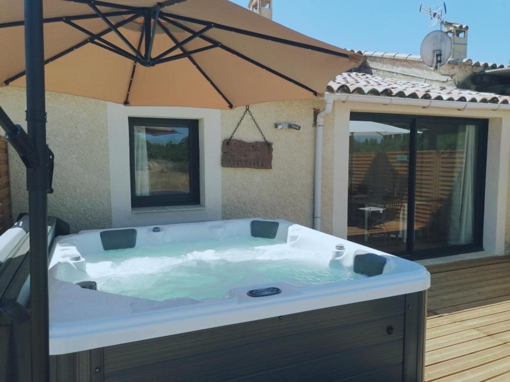 Gite De Charme Spa Privatif L'Oustau Di Tonin Malaucène Buitenkant foto